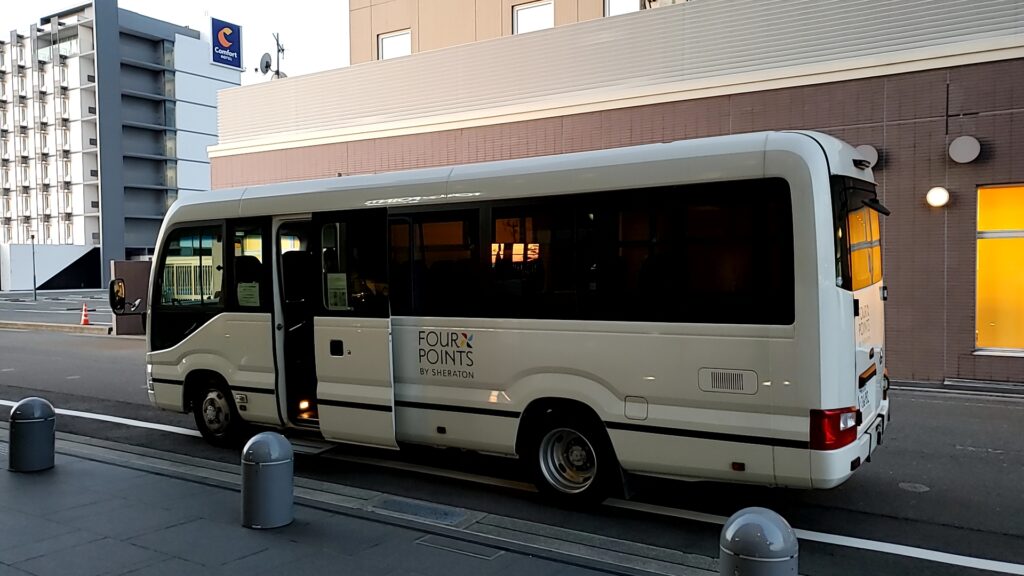 フォーポイントバイシェラトン名古屋のシャトルバス