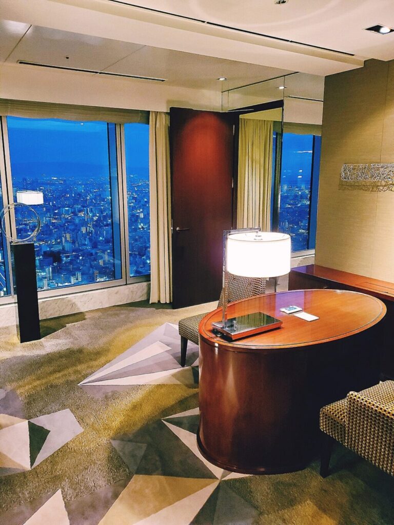 大阪マリオット都ホテルのリビングルーム